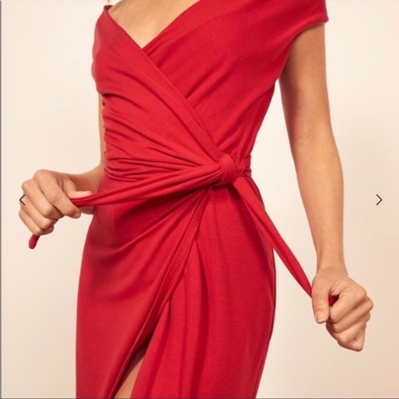 NWOT Reformation “sage” dress in red - Picture 3 of 6